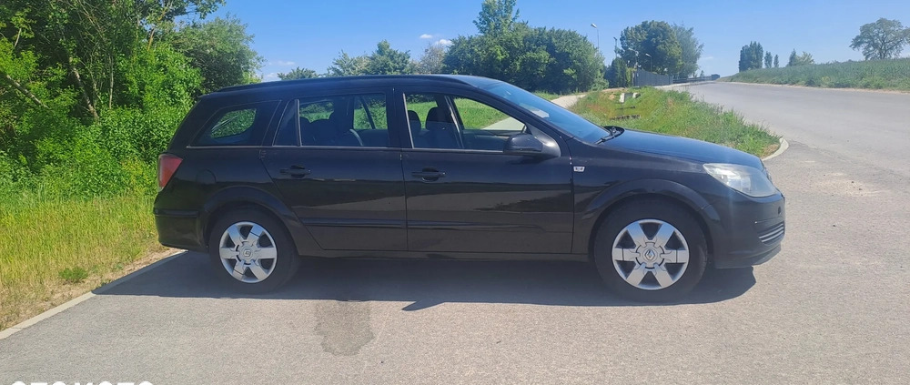 Opel Astra cena 7500 przebieg: 390633, rok produkcji 2007 z Tomaszów Lubelski małe 37